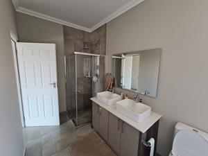 3 Bedroom Property for Sale in Langenhovenpark Free State